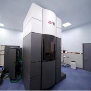 DOUBLE ABERRATION CORRECTED TRANSMISSION ELECTRON MICROSCOPE
